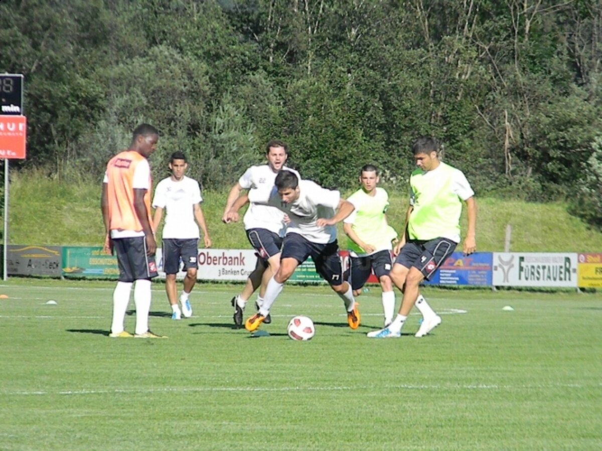 FOTO Poli Timişoara se află în cantonament în Austria. Vezi ce amicale dispută