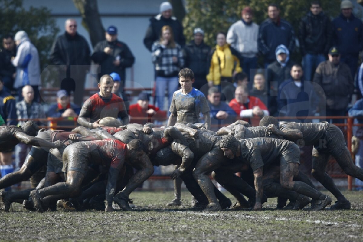 FOTO Hai la rugby! Ai intrarea liberă la Memorialul "Eroii Revoluţiei"! Aşa a fost anul trecut!
