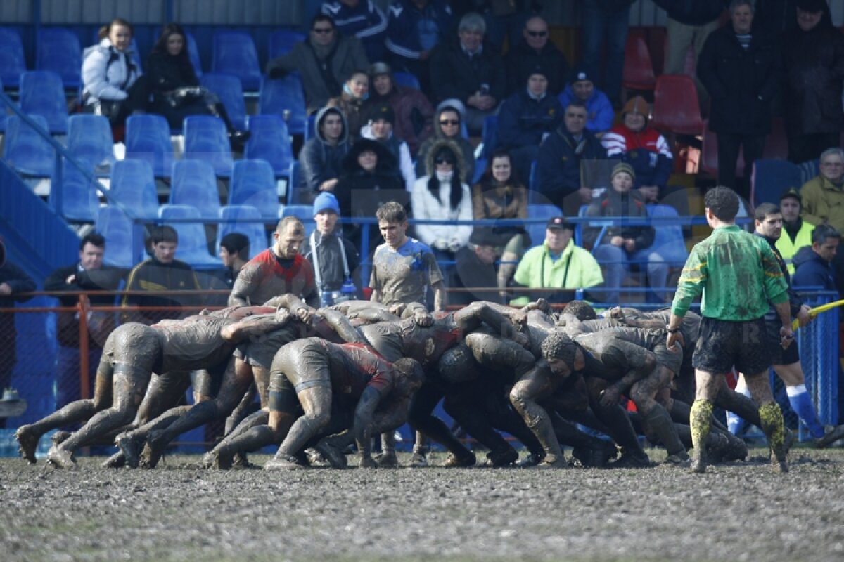 FOTO Hai la rugby! Ai intrarea liberă la Memorialul "Eroii Revoluţiei"! Aşa a fost anul trecut!