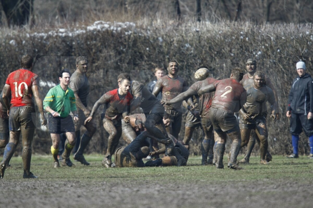 FOTO Hai la rugby! Ai intrarea liberă la Memorialul "Eroii Revoluţiei"! Aşa a fost anul trecut!
