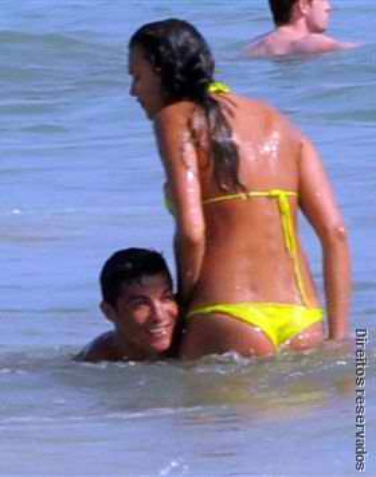 GALERIE FOTO » Cristiano Ronaldo se hîrjoneşte în apă cu iubita sa, Irina Shayk
