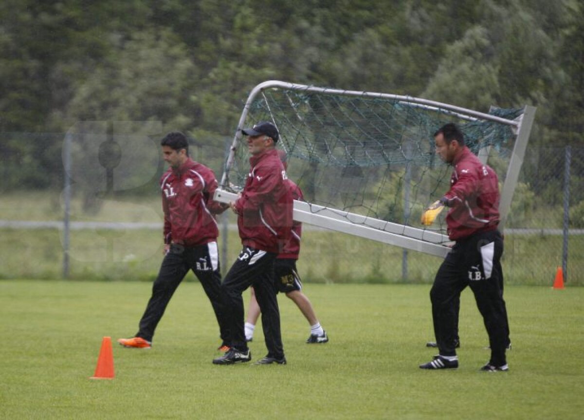 GALERIE FOTO Cu Alexa nu-i de joacă! Dobroiu a fost clientul "Chirurgului" :S