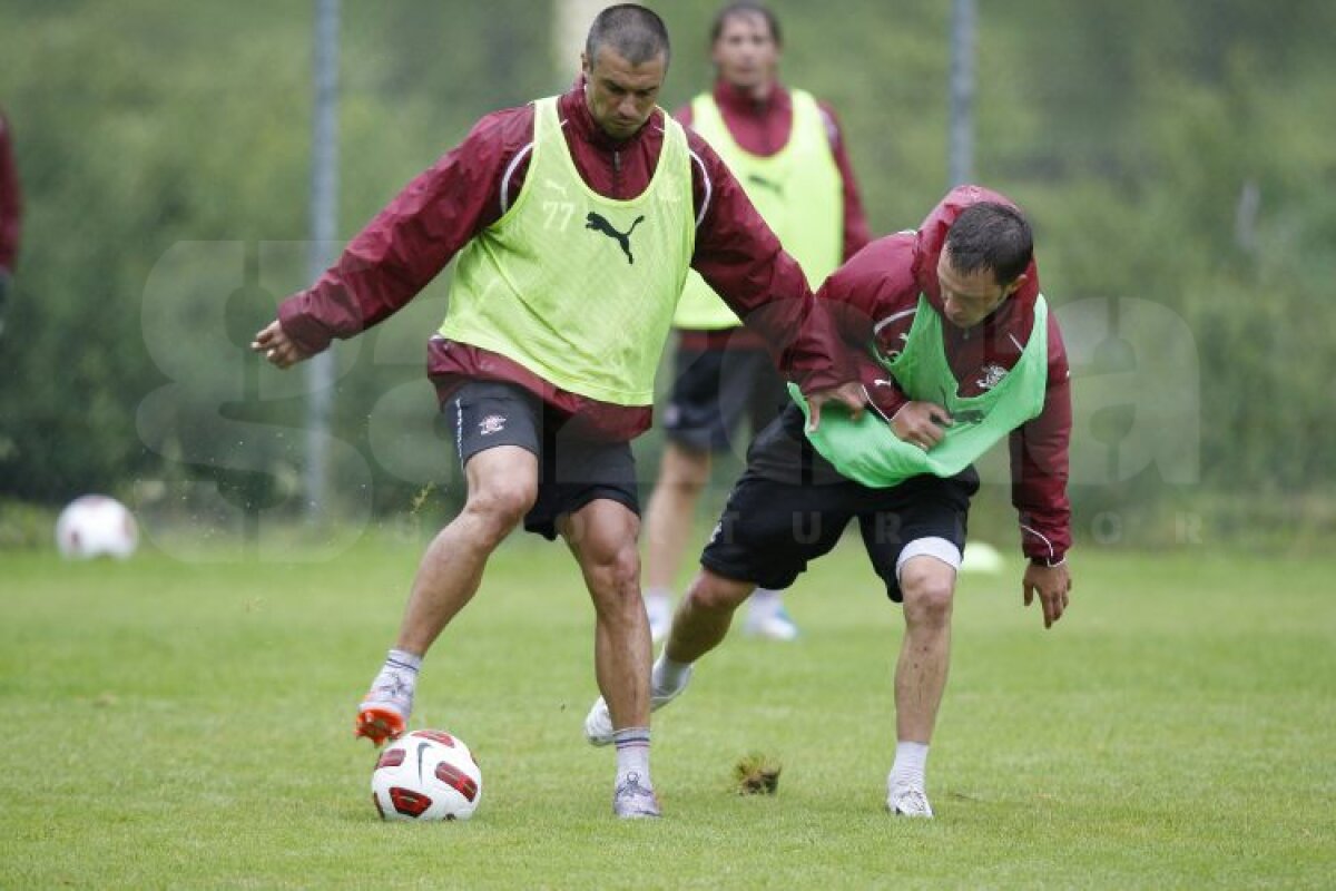 GALERIE FOTO Cu Alexa nu-i de joacă! Dobroiu a fost clientul "Chirurgului" :S