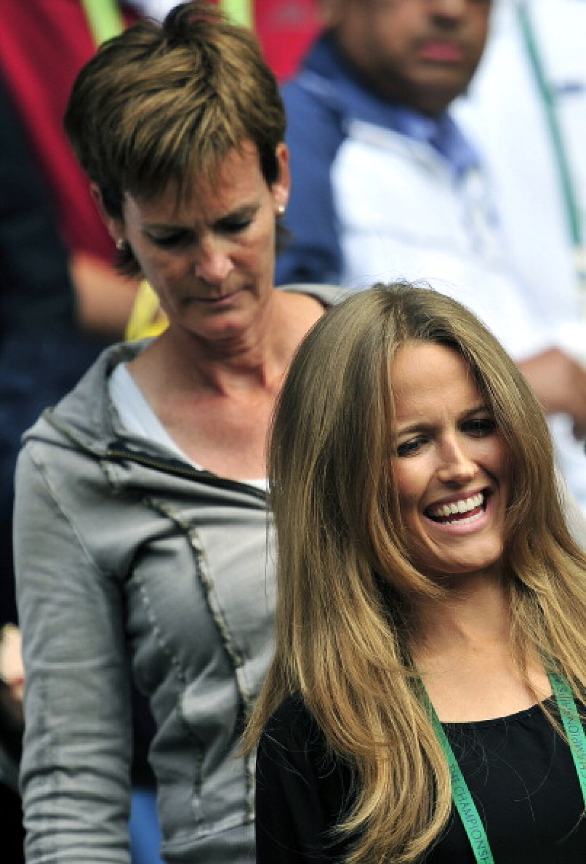 GALERIE FOTO » Pippa Middleton şi iubitele tenismenilor au atras toate privirile la Wimbledon!