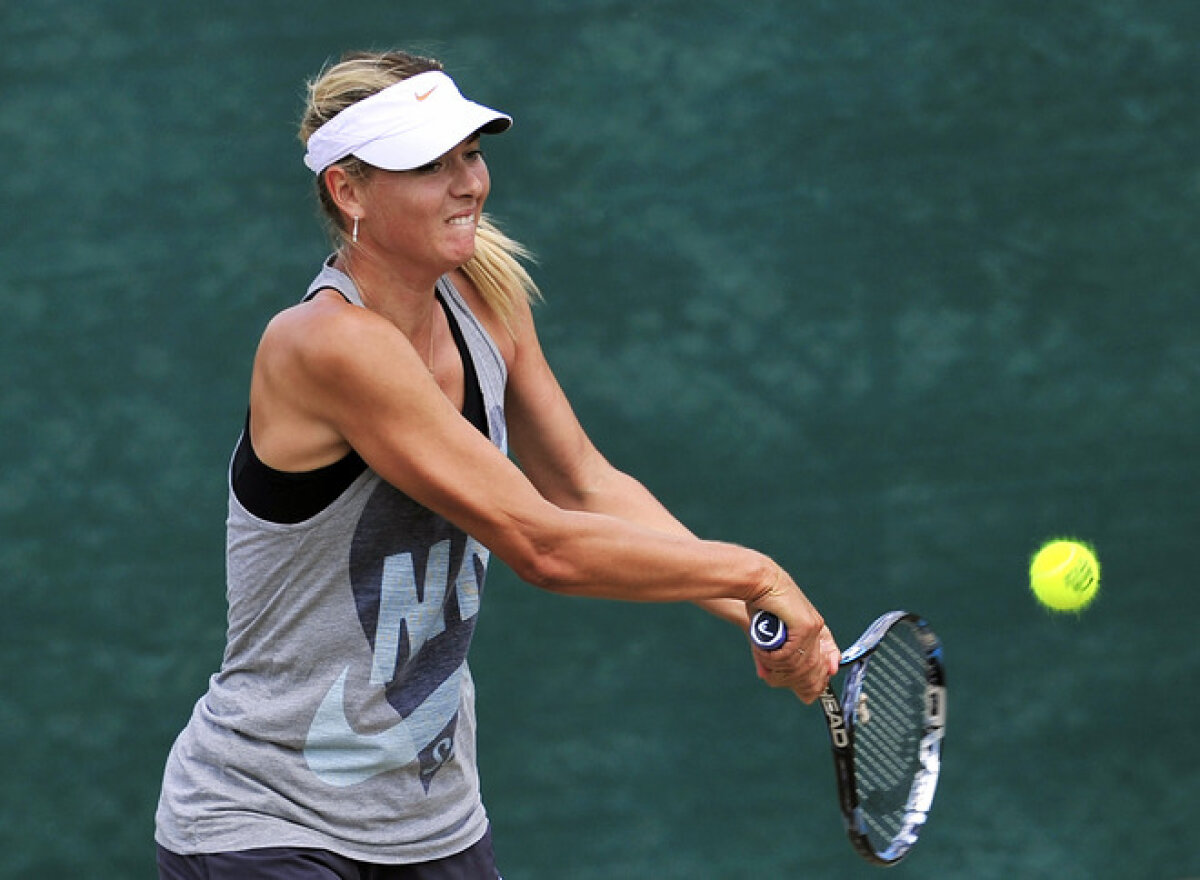 FOTO Petra Kvitova - Maria Şarapova, duelul blondelor din finala de la Wimbledon