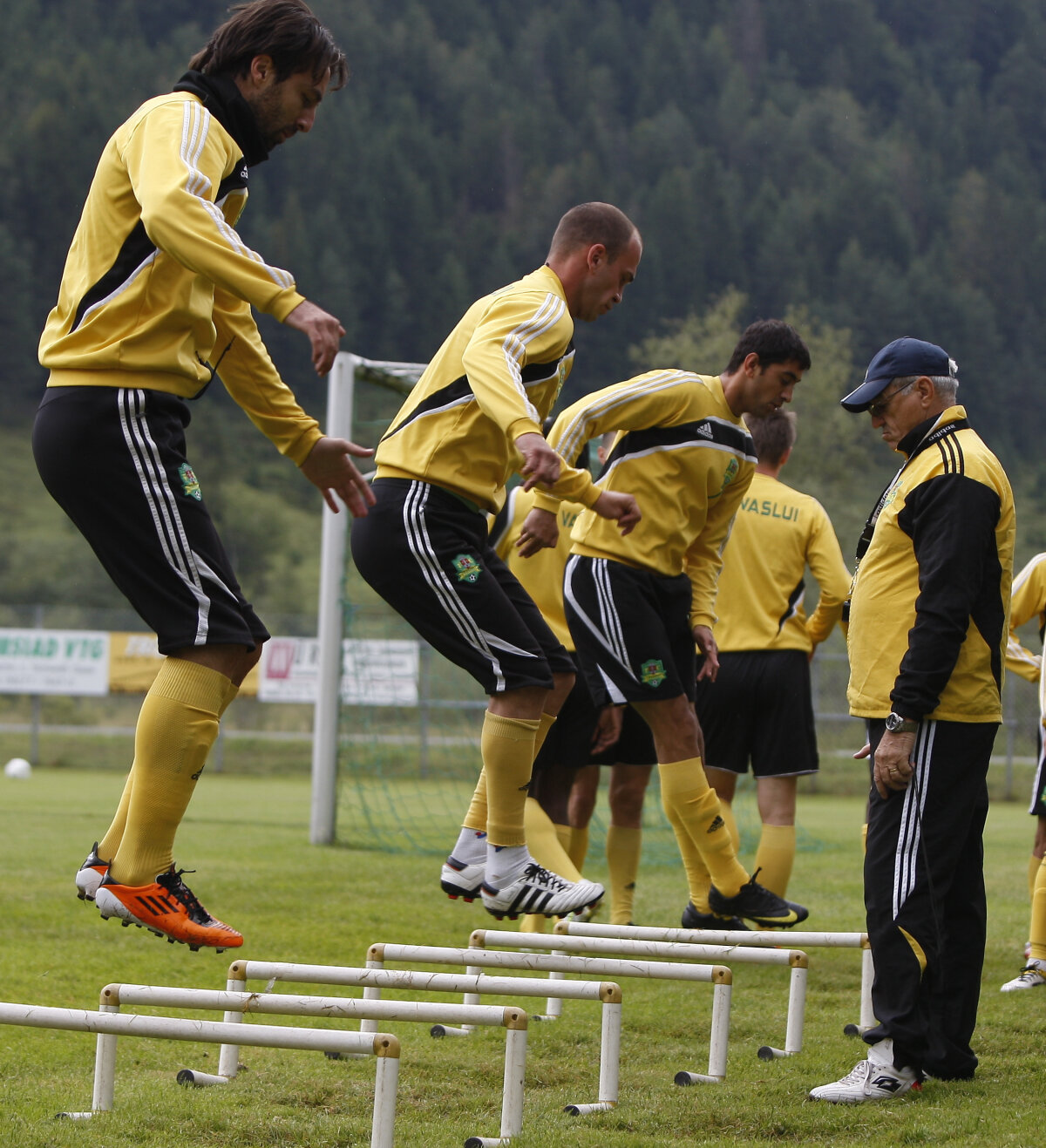 Kuciak, "haiduc" cu amenzi record »  Porumboiu îl taxează cu 1.000 de euro pe zi!