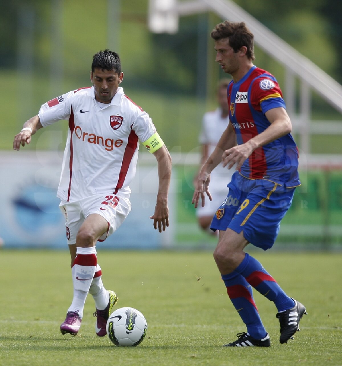 VIDEO şi FOTO Dinamo - FC Basel 2-1 (Dănciulescu 6, Frei 66, Ţucudean 89)