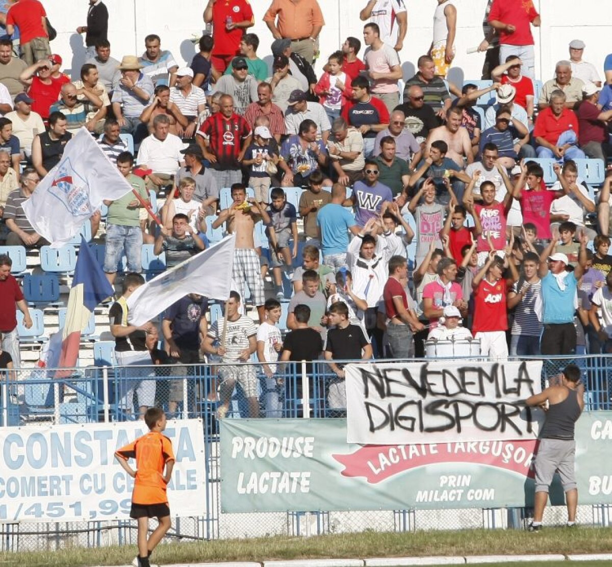 FOTO Mare meci, mare la Năvodari!