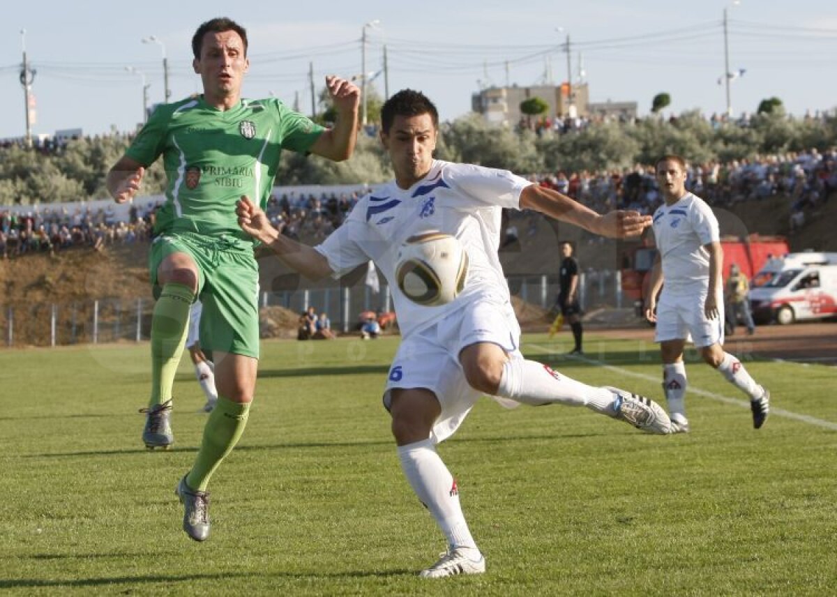 FOTO Mare meci, mare la Năvodari!