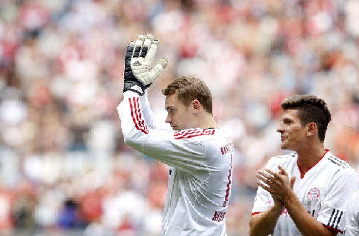 Ce primire a avut Neuer! Bayern şi-a prezentat lotul în faţa a 30.000 de fani