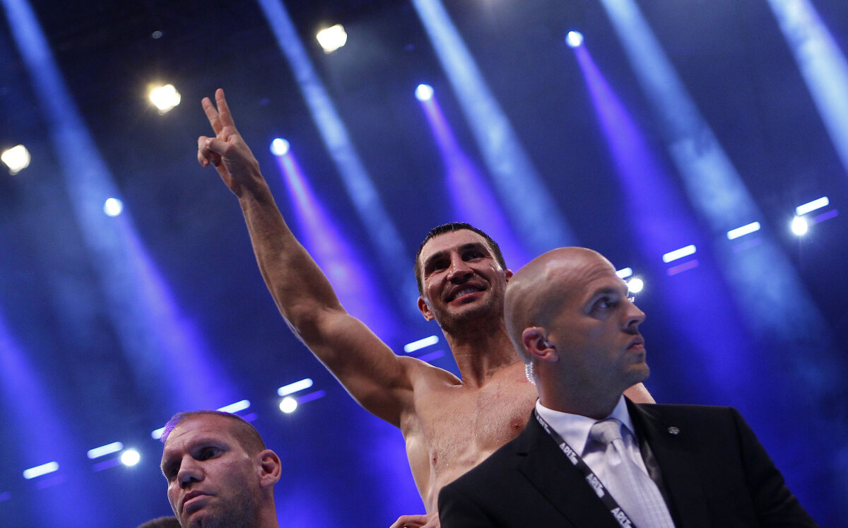 FOTO// Haye după înfrîngerea cu Klitschko: ”Am boxat cu un deget fracturat”