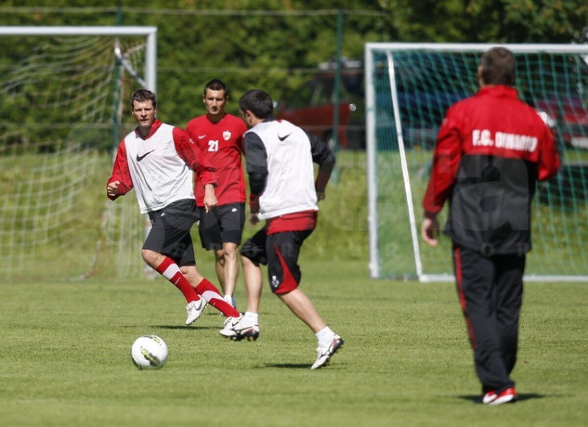 Galerie Foto Marius Niculae a venit odată cu soarele:) Primul antrenament pentru "Săgeată"