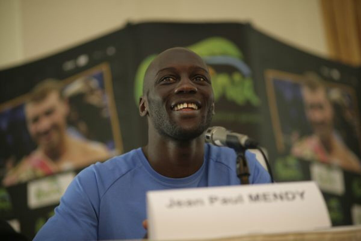 FOTO Lucian Bute şi Jean Paul Mendy s-au întîlnit. Mendy: "Devin agresiv atunci cînd mă simt încolţit"