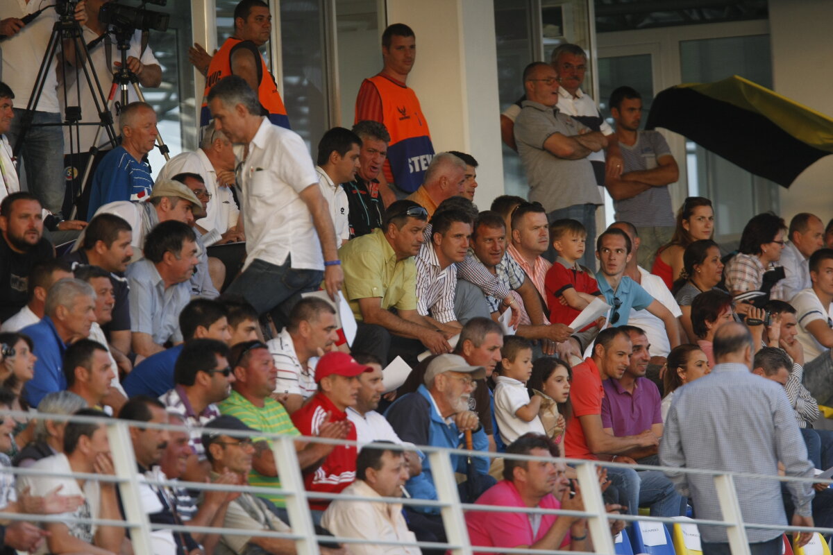 Sportul a devenit campioană la juniori sub ochii lui Hagi