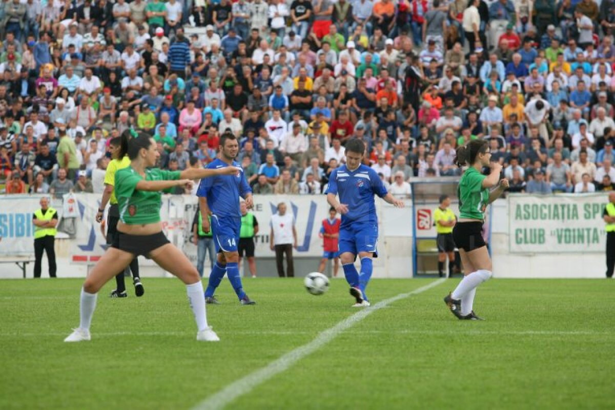 FOTO » Record de asistenţă la Sibiu! Peste 13.500 de fani în tribune