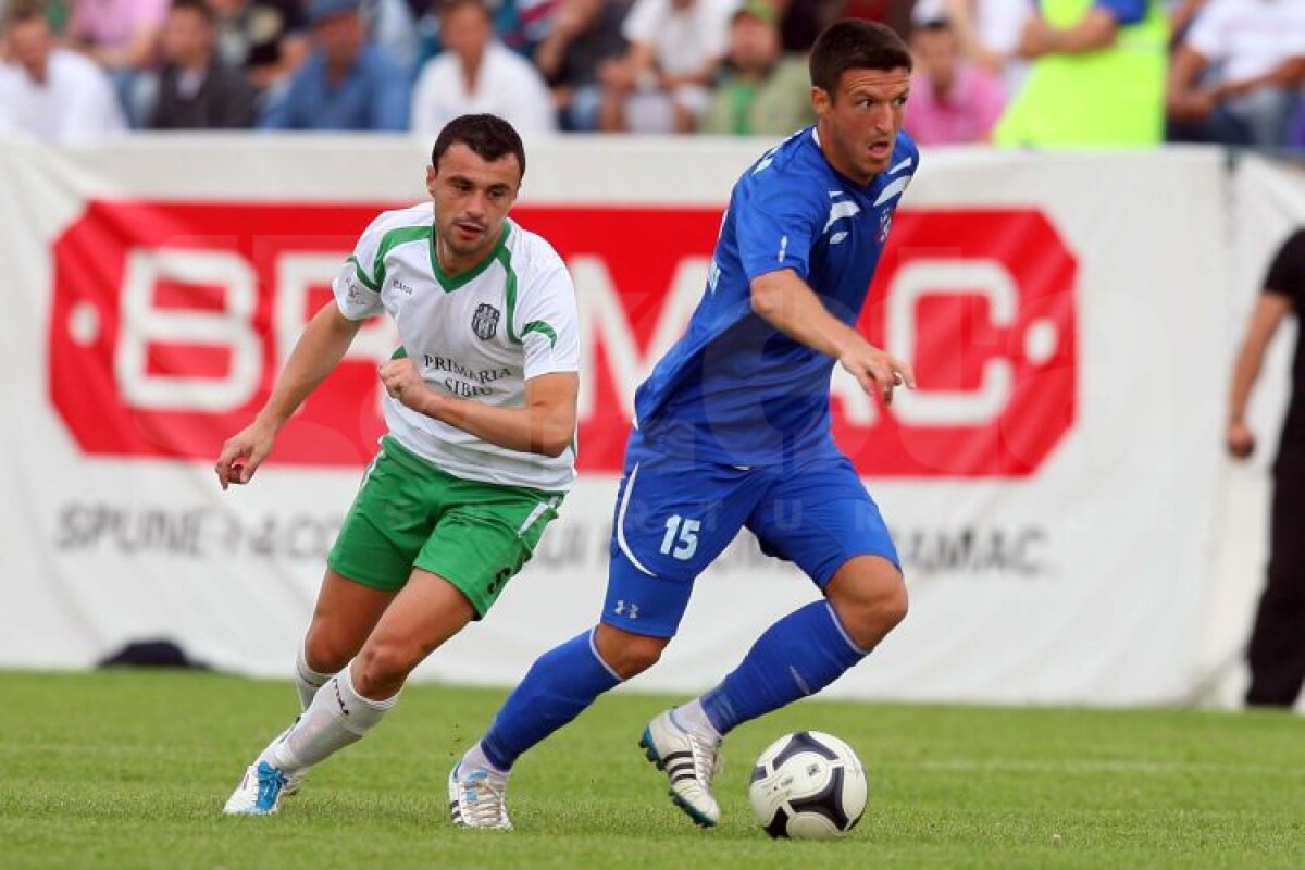 FOTO » Record de asistenţă la Sibiu! Peste 13.500 de fani în tribune