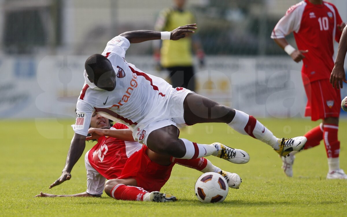 VIDEO Dinamo a făcut egal cu naţionala Emiratelor Arabe Unite, 1-1