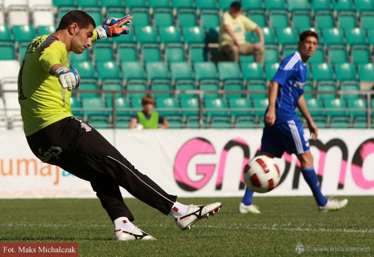 FOTO Rapid a bătut campioana Poloniei cu 2-0, goluri Grigorie şi Roman