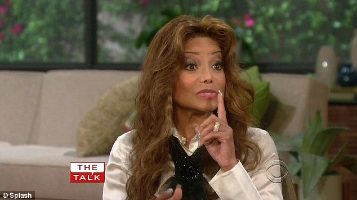 FOTO Şocant! Sora lui Michael Jackson, forţată chiar de soţul ei să facă sex cu Mike Tyson pentru 100.000 de dolari