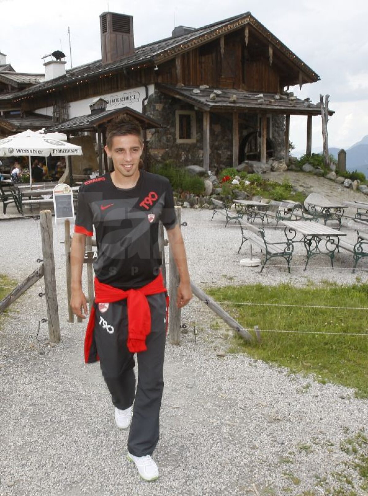 GALERIE FOTO » Dinamoviştii s-au relaxat la înălţime!