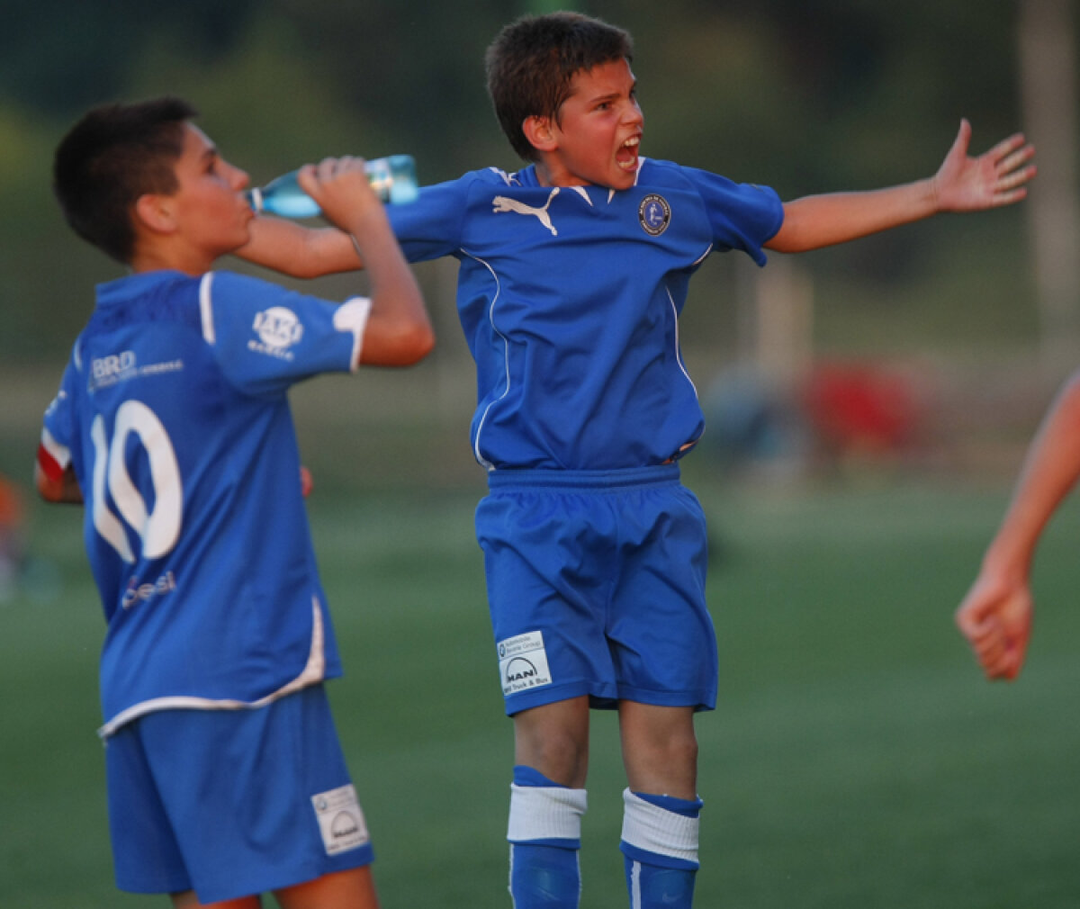 FOTO » Campion la 13 ani. Fiul lui Hagi a cîştigat cu Academia finala Campionatului Naţional de Juniori "1998"