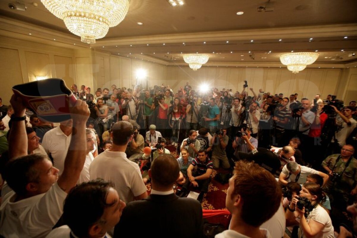 Bute şi Mendy au trecut de cîntarul oficial. Românul a avut cu 54 de grame sub limita categoriei