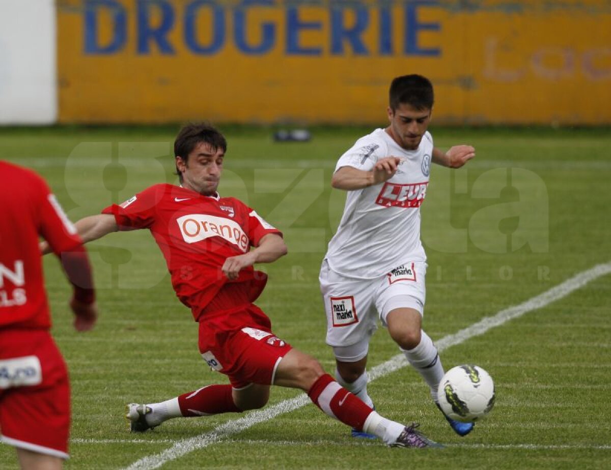 GALERIE FOTO » Dinamo - SK Anif 2-1 (Stănescu 57, Chiacu 78)