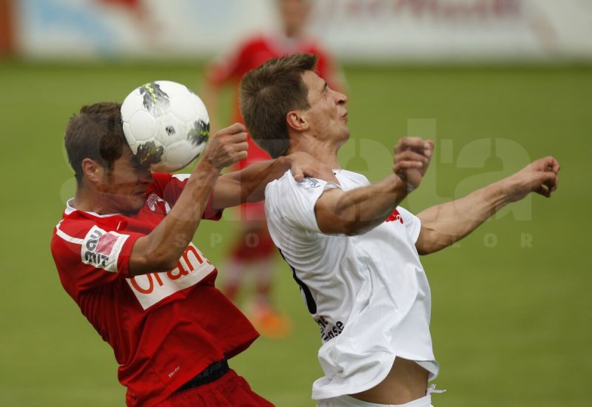 GALERIE FOTO » Dinamo - SK Anif 2-1 (Stănescu 57, Chiacu 78)