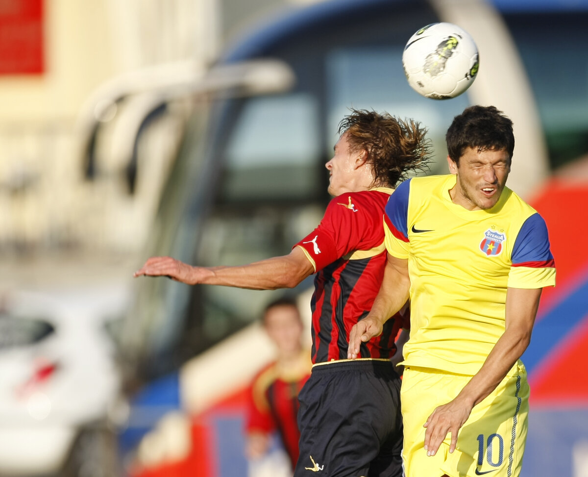 VIDEO Steliştii mai şi cîştigă în Austria. Steaua - Rapid Chişinău 2-0