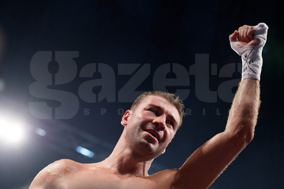 Mendy a rezistat numai 4 runde în faţa lui Bute: "Lovitură scurtă şi imprevizibilă!"