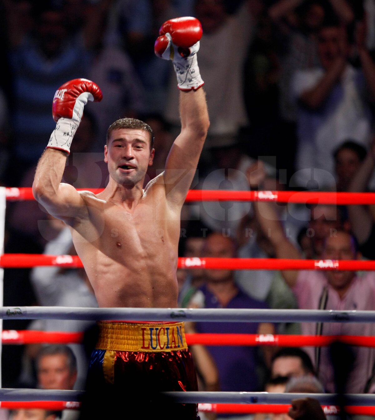 Mendy a rezistat numai 4 runde în faţa lui Bute: "Lovitură scurtă şi imprevizibilă!"