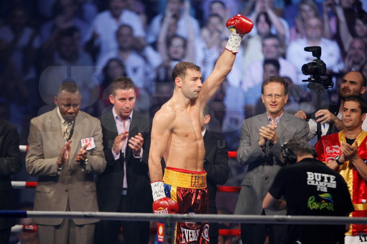 Mendy a rezistat numai 4 runde în faţa lui Bute: "Lovitură scurtă şi imprevizibilă!"