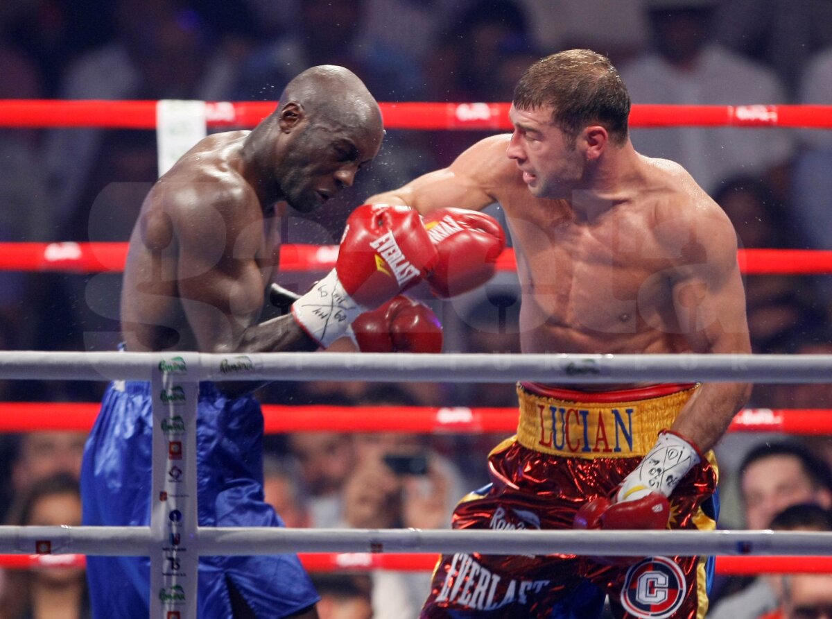 Mendy a rezistat numai 4 runde în faţa lui Bute: "Lovitură scurtă şi imprevizibilă!"