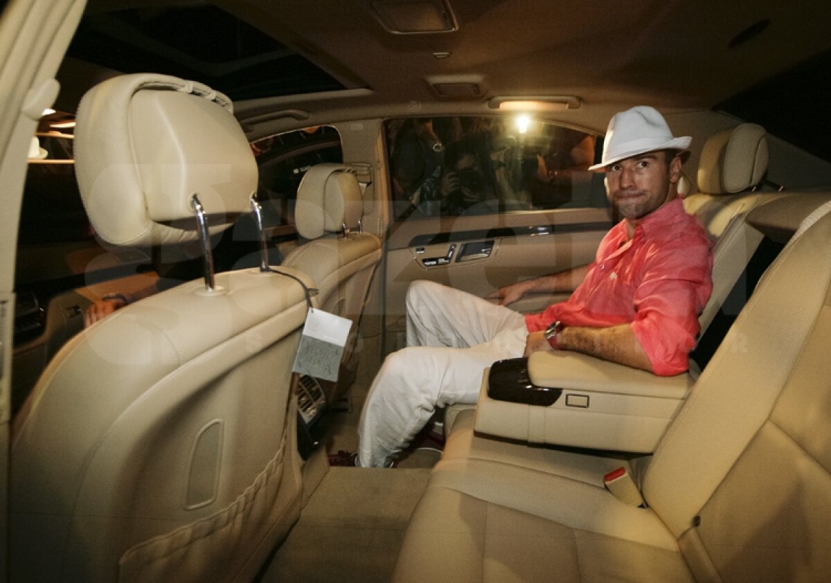 FOTO Bute a sărbătorit cu fanii în Piaţa Universităţii! La Pechea a fost sărbătoare mare!