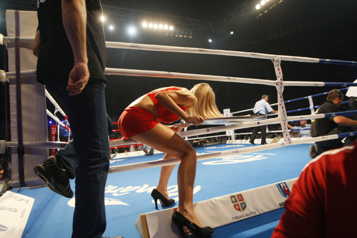 FOTO Fetele care au "încins" atmosfera la gala lui Lucian Bute