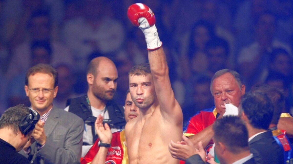 Feriţi-vă de stînga lui Bute!