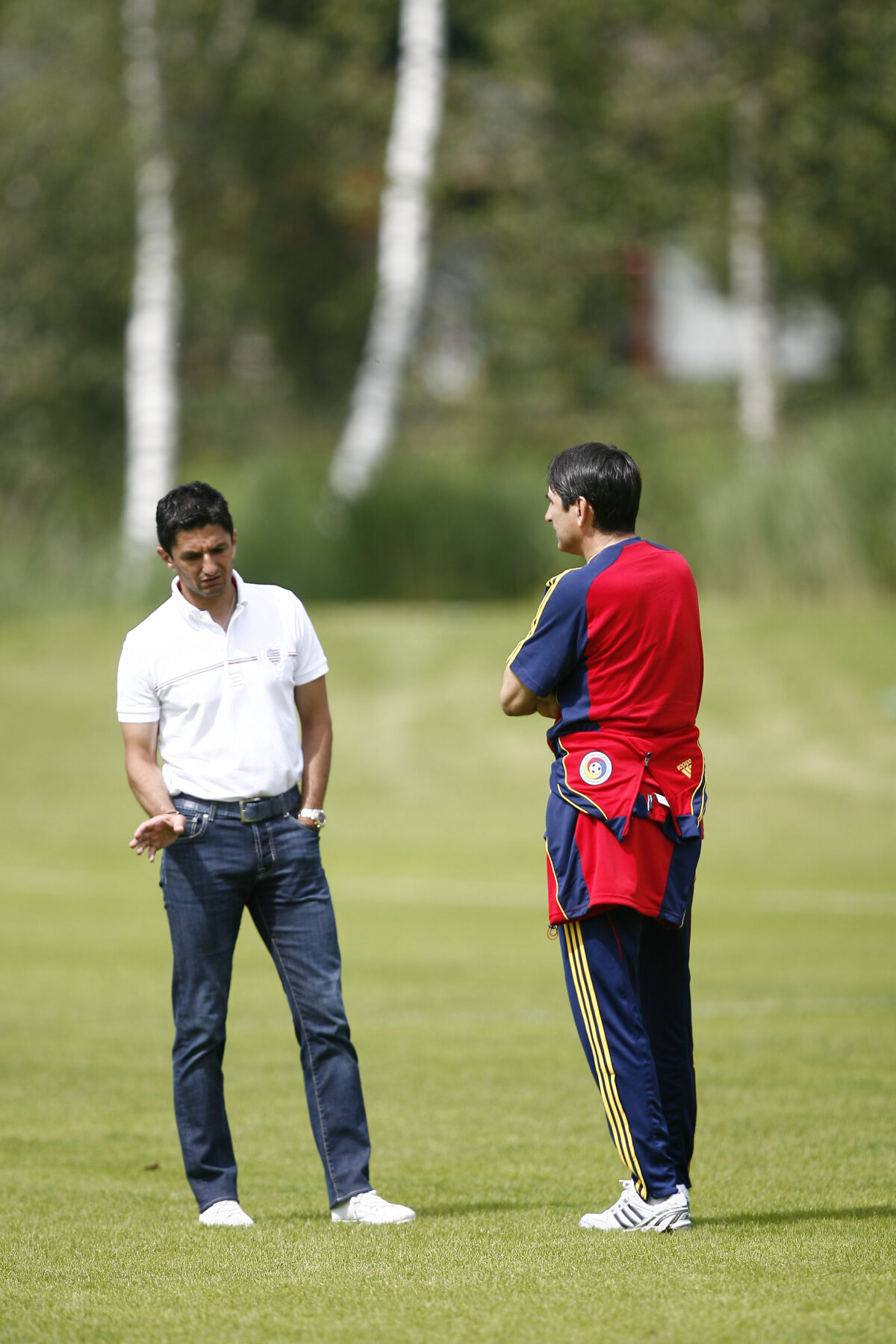 FOTO Răzvan Lucescu şi Victor Piţurcă, pentru prima oară faţă în faţă de la schimbarea selecţionerului