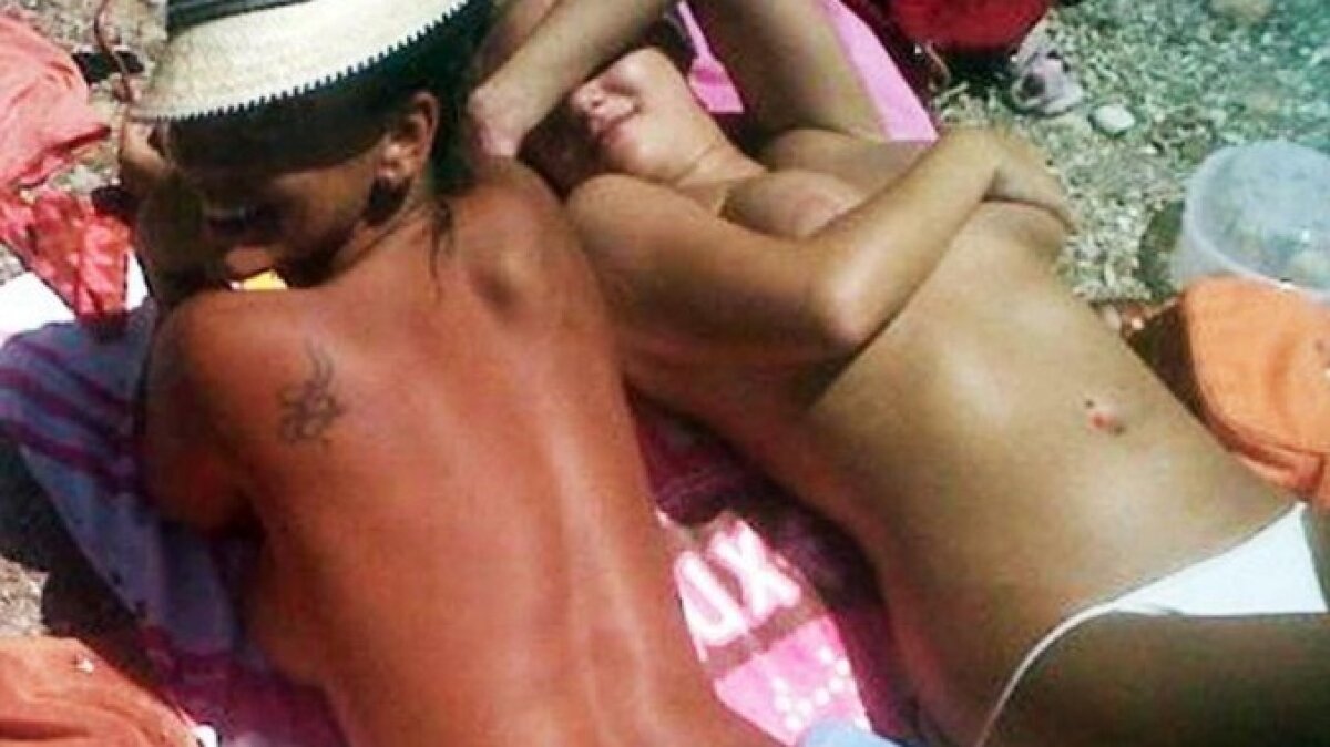 GALERIE FOTO Nereida Gallardo, fosta iubită a lui Cristiano Ronaldo, face topless în Mallorca