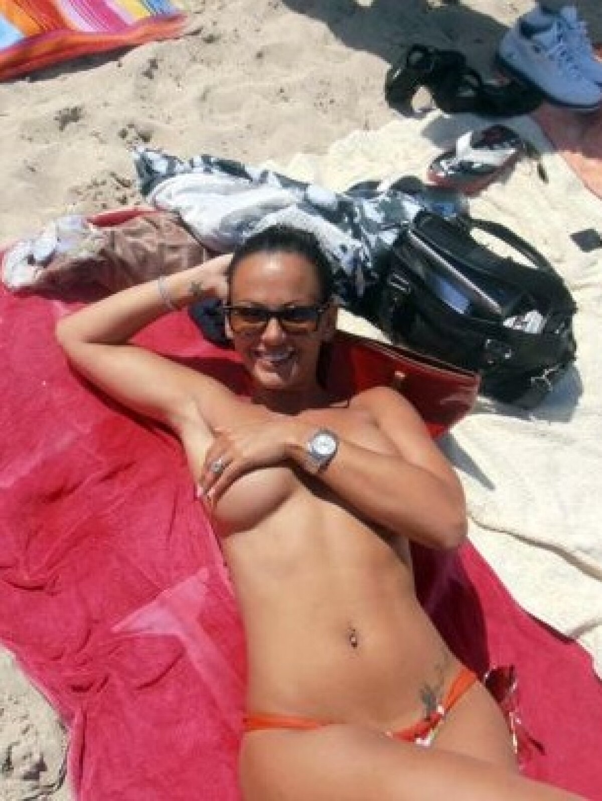 GALERIE FOTO Nereida Gallardo, fosta iubită a lui Cristiano Ronaldo, face topless în Mallorca