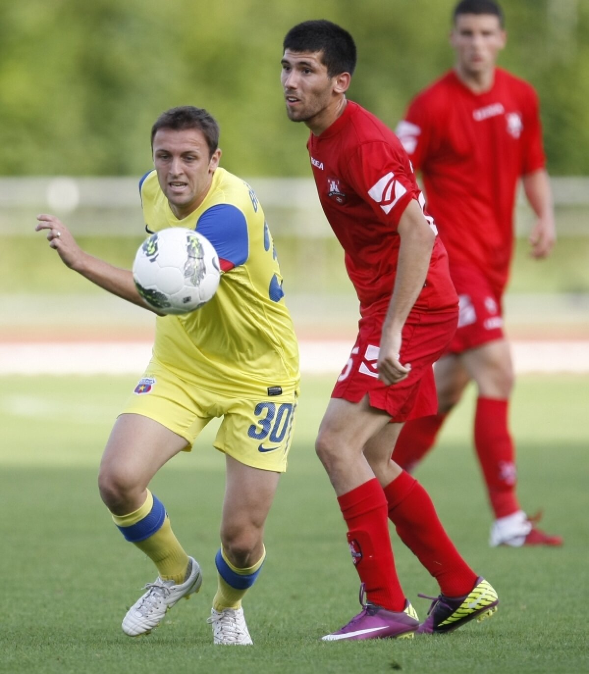 Steaua a terminat pregătirile neînvinsă, dar şi neconvingătoare » Salvaţi de o superexecuţie