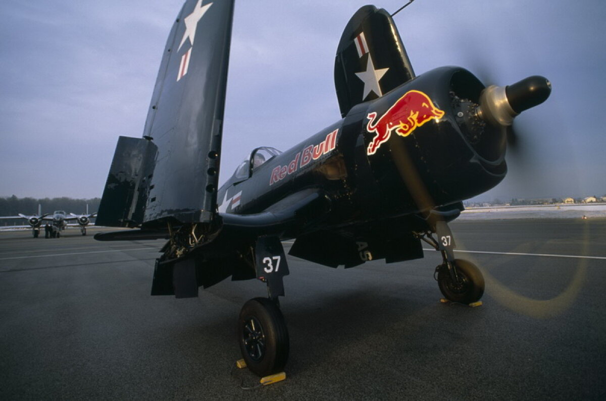 Corsair F4U-4 vine în România pentru Otopeni Air Show!