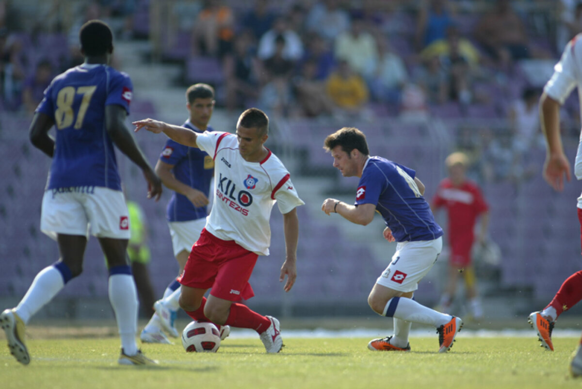 FOTO » Poli Timişoara bate FC Bihor cu golul lui Dorin Goga