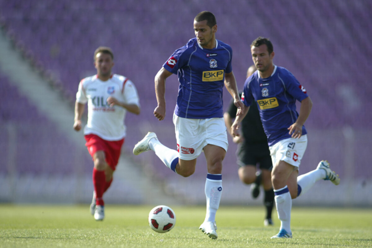 FOTO » Poli Timişoara bate FC Bihor cu golul lui Dorin Goga