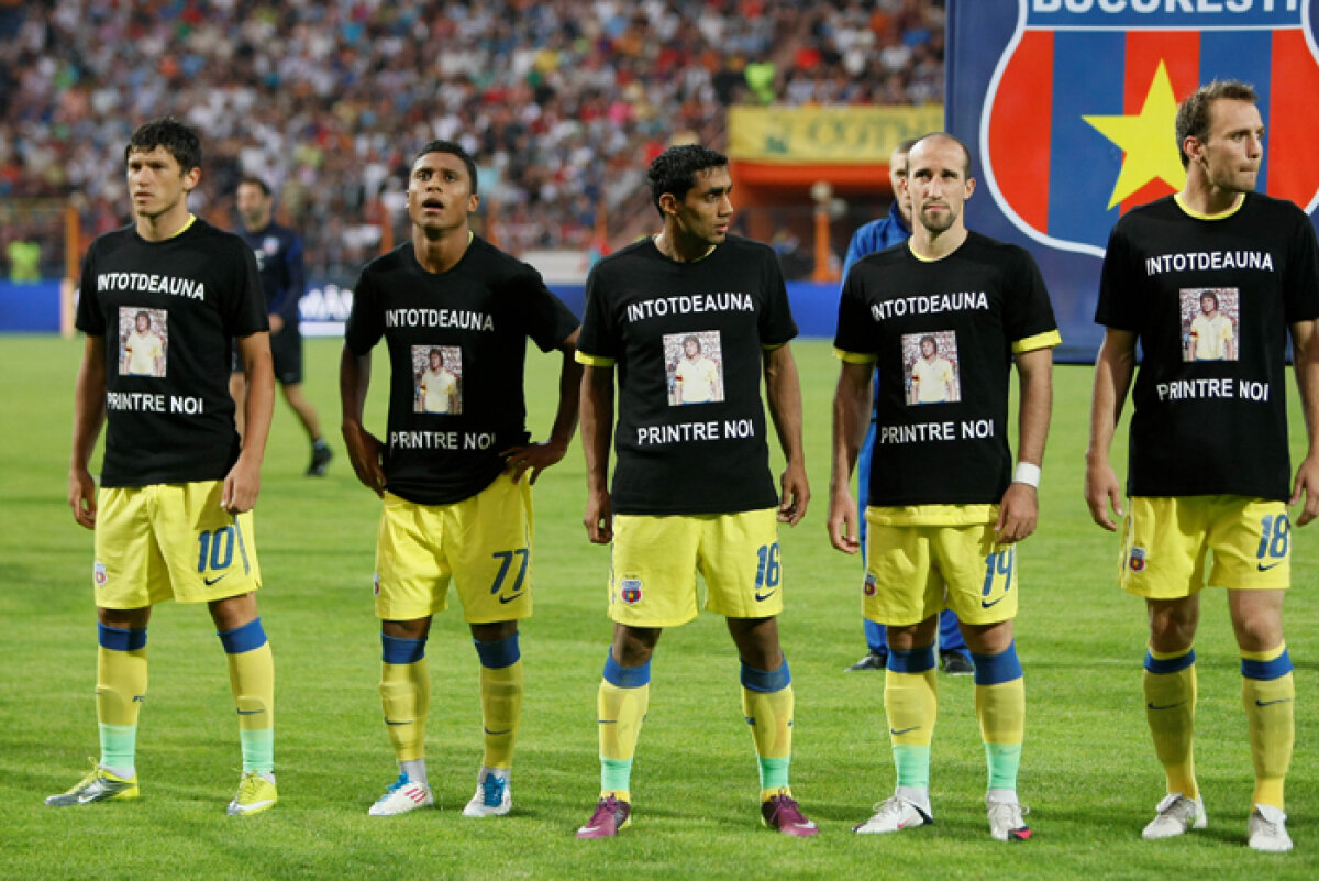 Jucătorii celor două echipe au ţinut un moment de reculegere în memoria lui Sameş