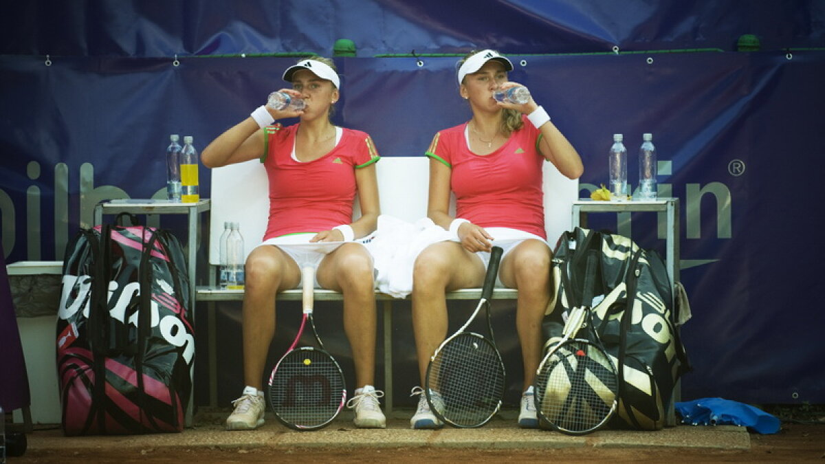 Halep, Cîrstea, Begu, Gojnea, Cadanţu şi Mitu merg mai departe la Open Ladies România