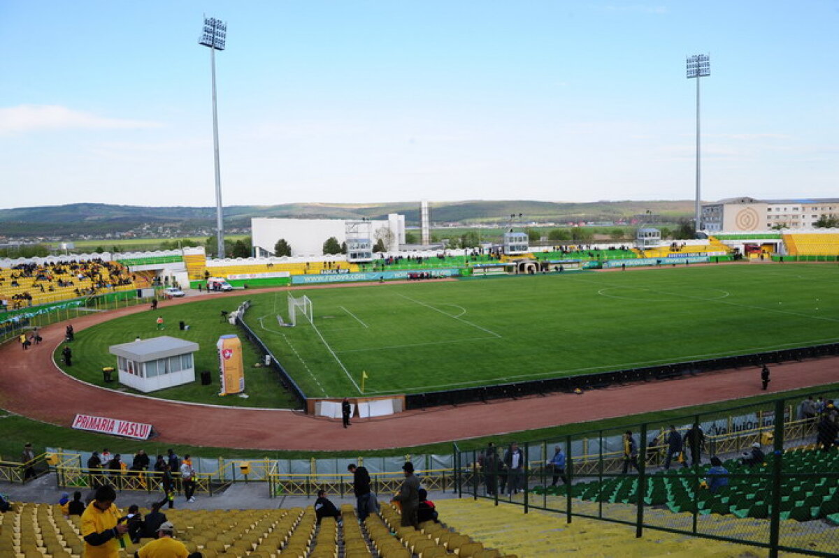 Află totul despre stadioanele Ligii 1! Imagini, curiozităţi, probleme