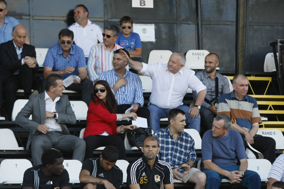 Rapidul lui Răzvan Lucescu a început cu dreptul: 3-0 cu FC Vaslui