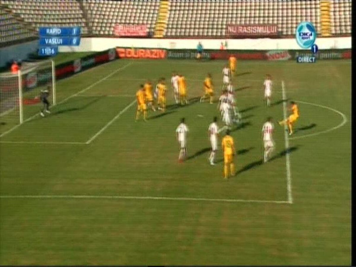 Trei faze controversate la Rapid - FC Vaslui