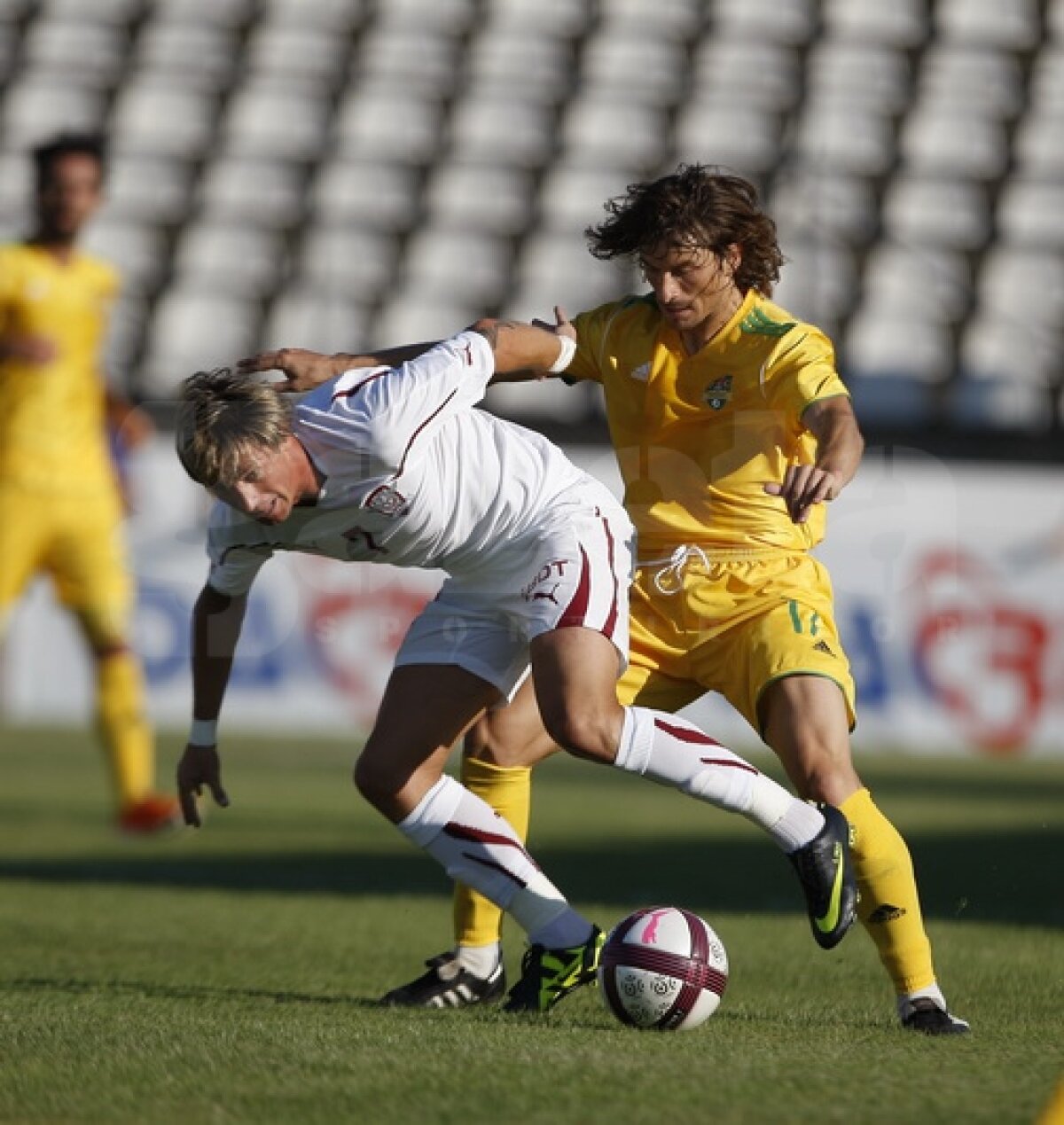 CRONICĂ Oscar în Regie ;) » Lucescu a folosit tactica perfectă pentru un debut în trombă. Rapid - Vaslui 3-0