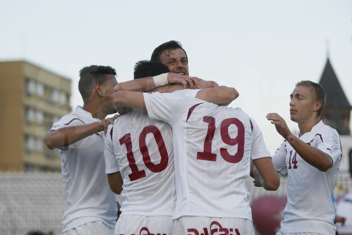 CRONICĂ Oscar în Regie ;) » Lucescu a folosit tactica perfectă pentru un debut în trombă. Rapid - Vaslui 3-0